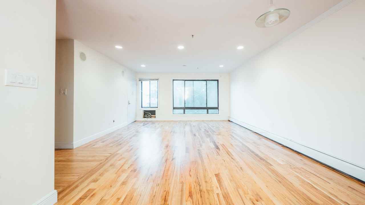 Willoughby Avenue #2