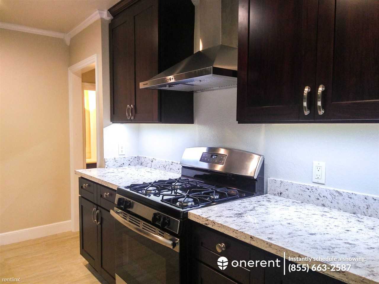 363 Stoneford Ave - Photo 3 of 9