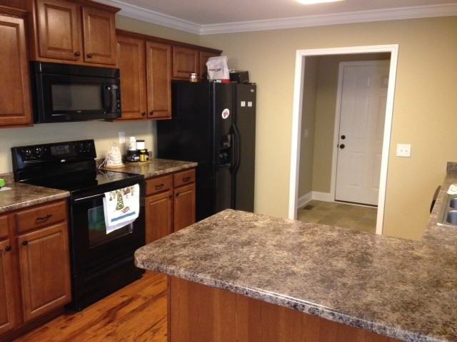 551 Walnut Heights Ln - Photo 3 of 9