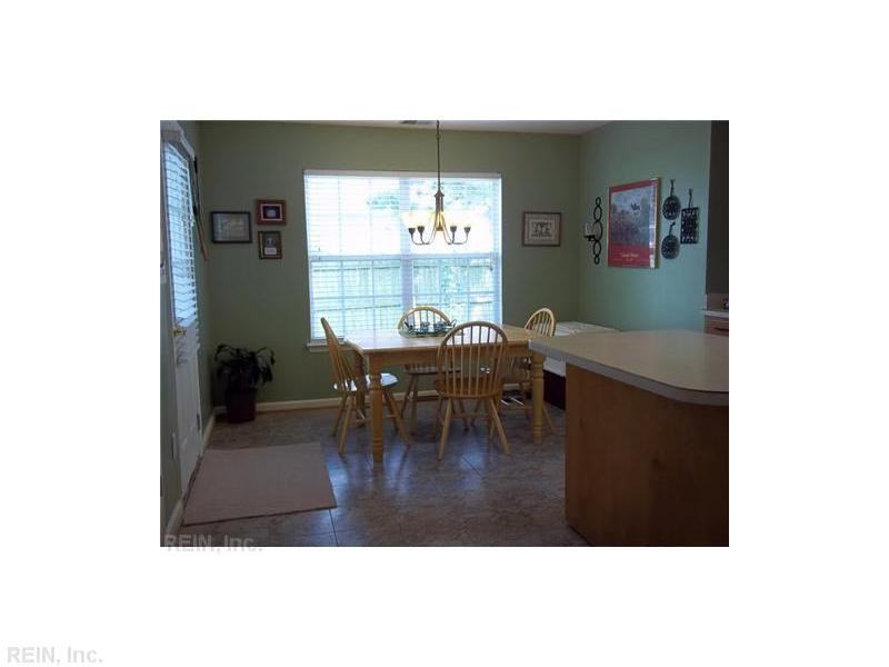 324 Bradmere Loop - Photo 2 of 10