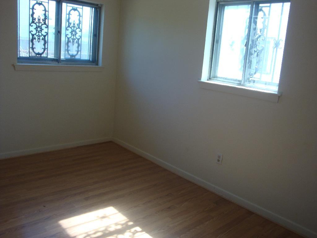 2516 Tait Ct - Photo 3 of 6