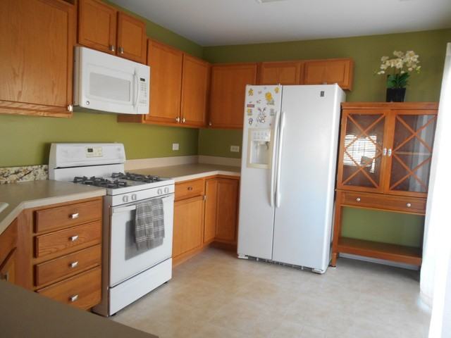 12712 W Wakefield Dr - Photo 2 of 24