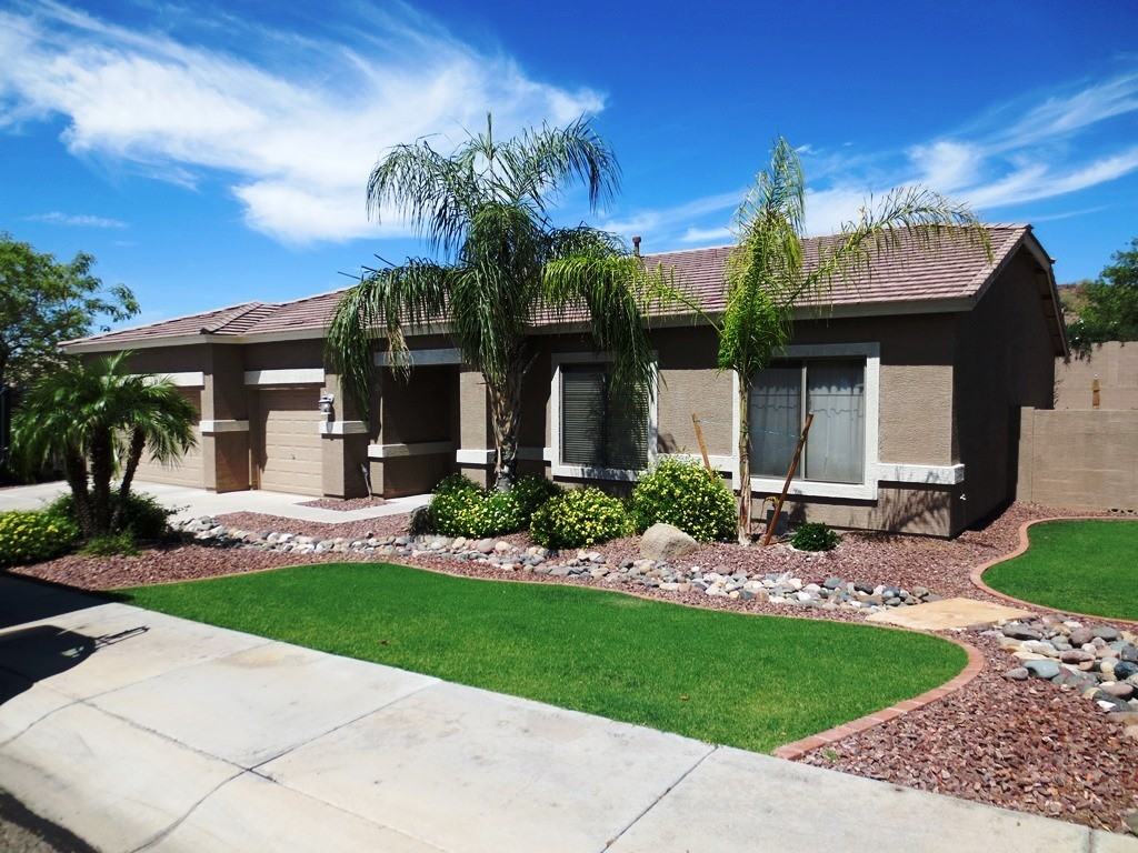 26030 N 44th Ave - Photo 2 of 43