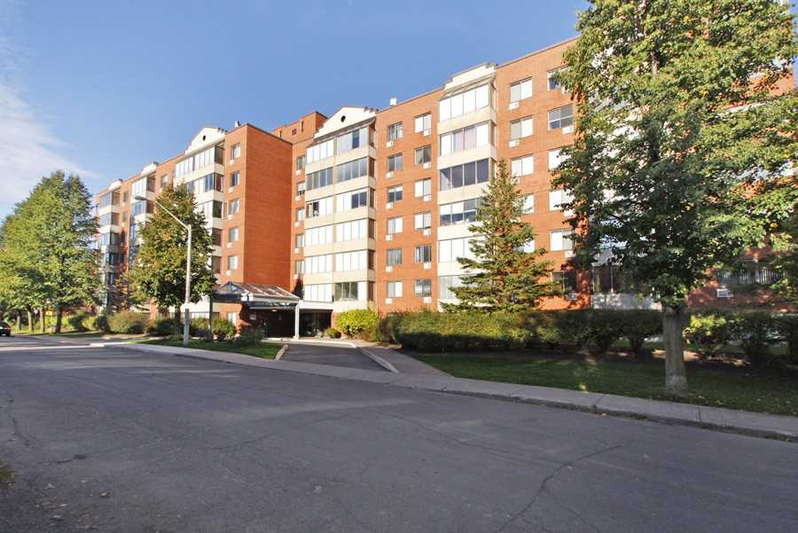 225 Alvin Road 713, Ottawa, ON K1K 4H6 2 Bedroom Condo for 1,800