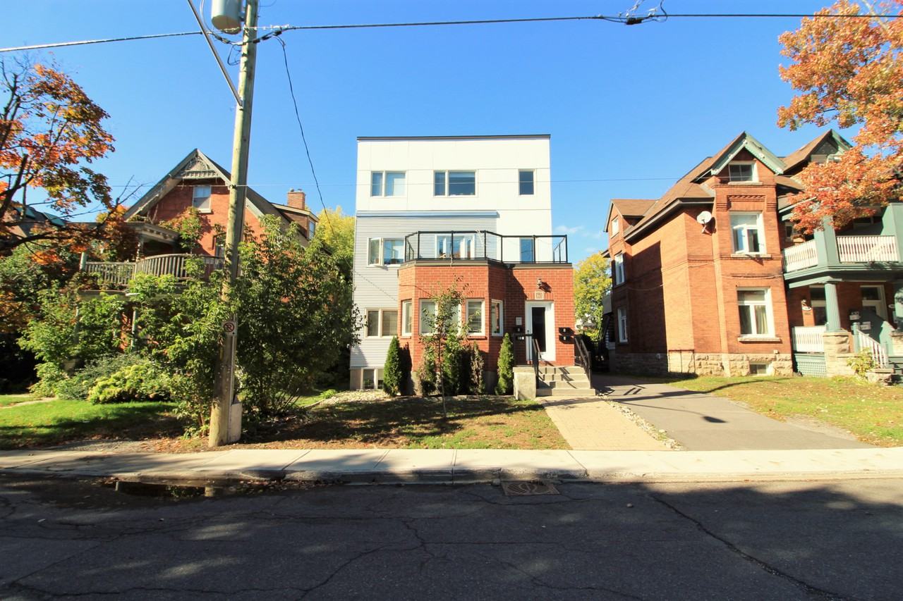 347 Stewart Street, Ottawa, ON K1N 6K7 5 Bedroom Apartment for Rent