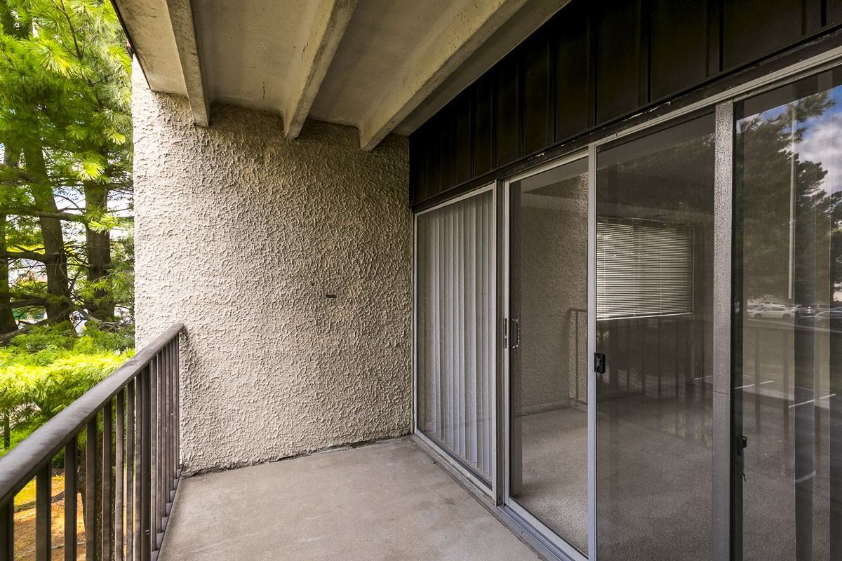 Windsor Courts - Photo 4 of 17