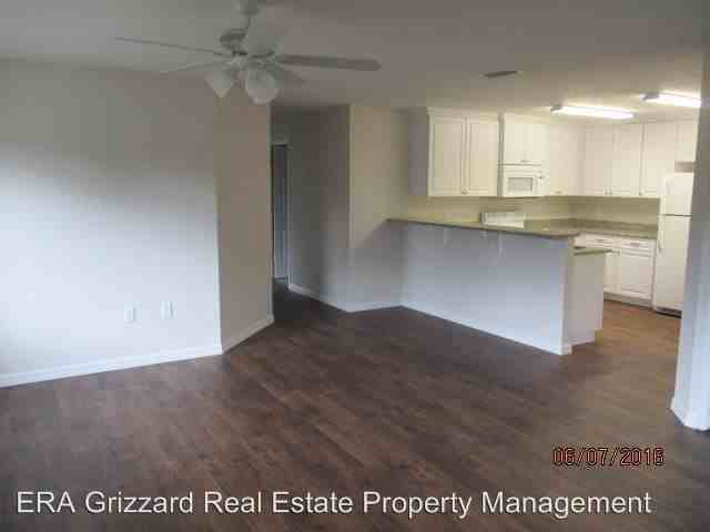 1307  Wood Duck Lane - Photo 3 of 14