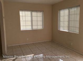 1020 Aileron Ave - Photo 3 of 9