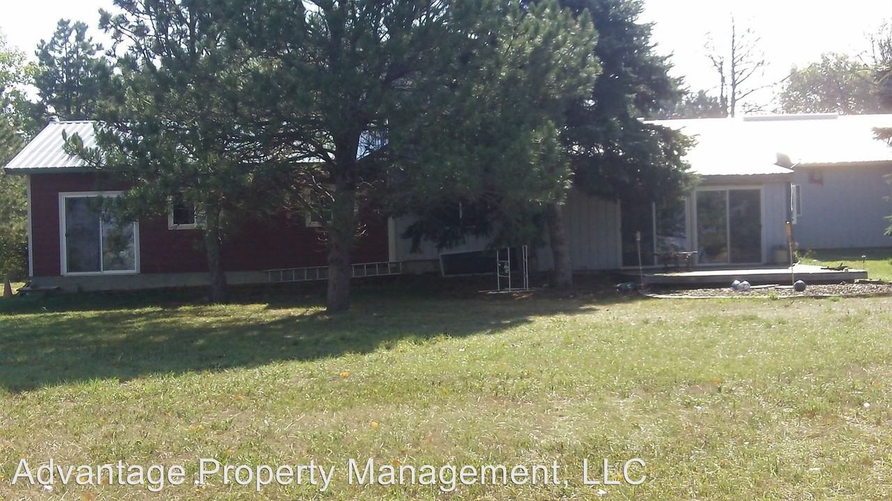 46868 298th St - Photo 3 of 6