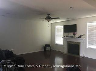 9724 Colts Neck Ln - Photo 2 of 17
