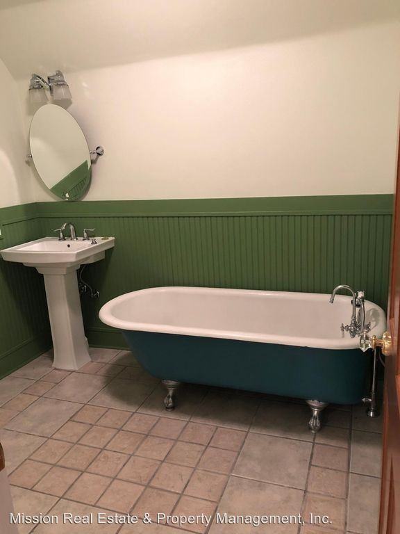 24271 SW Baker Rd - Photo 2 of 17