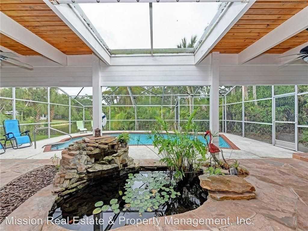 4421 Ocean Blvd - Photo 3 of 31