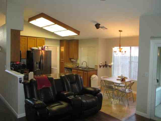 8412 Baretta Ct - Photo 3 of 24