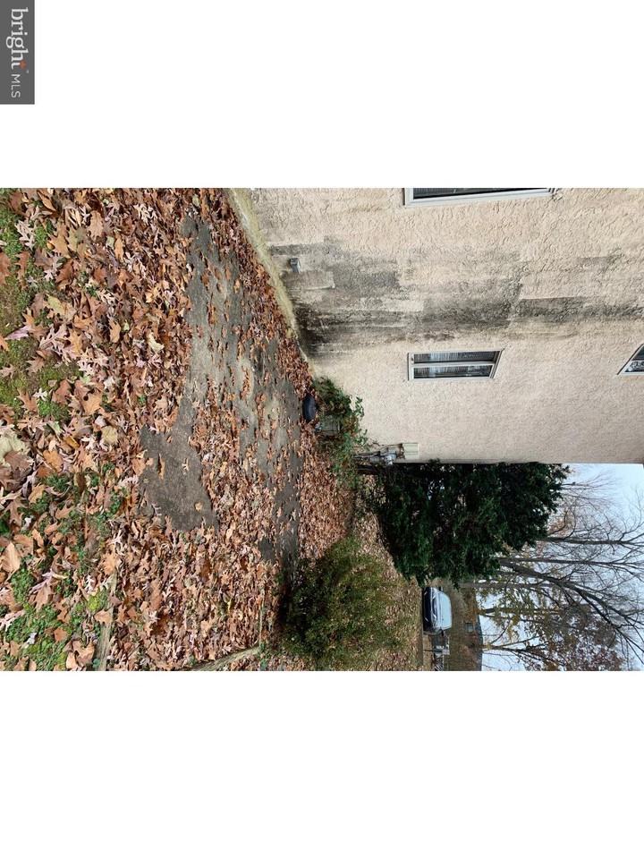 128 Rue Charmille Rd #1stfl - Photo 2 of 15