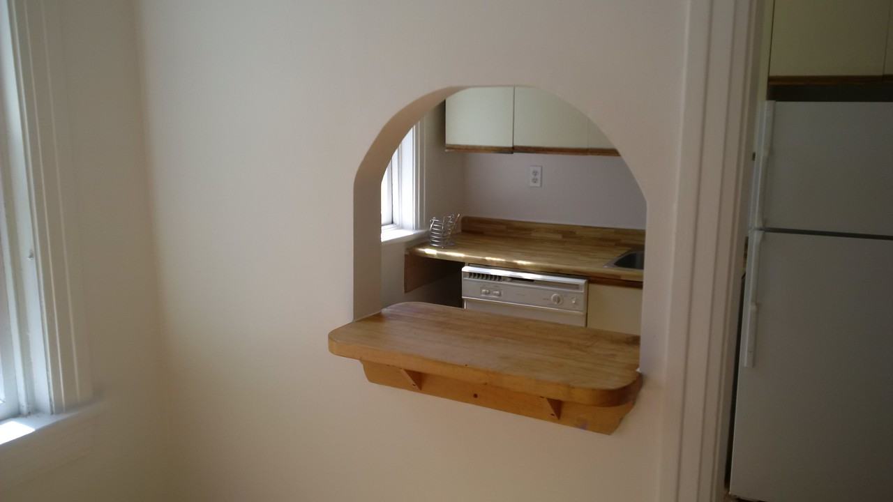 353 Frank Street #6 - Photo 3 of 11