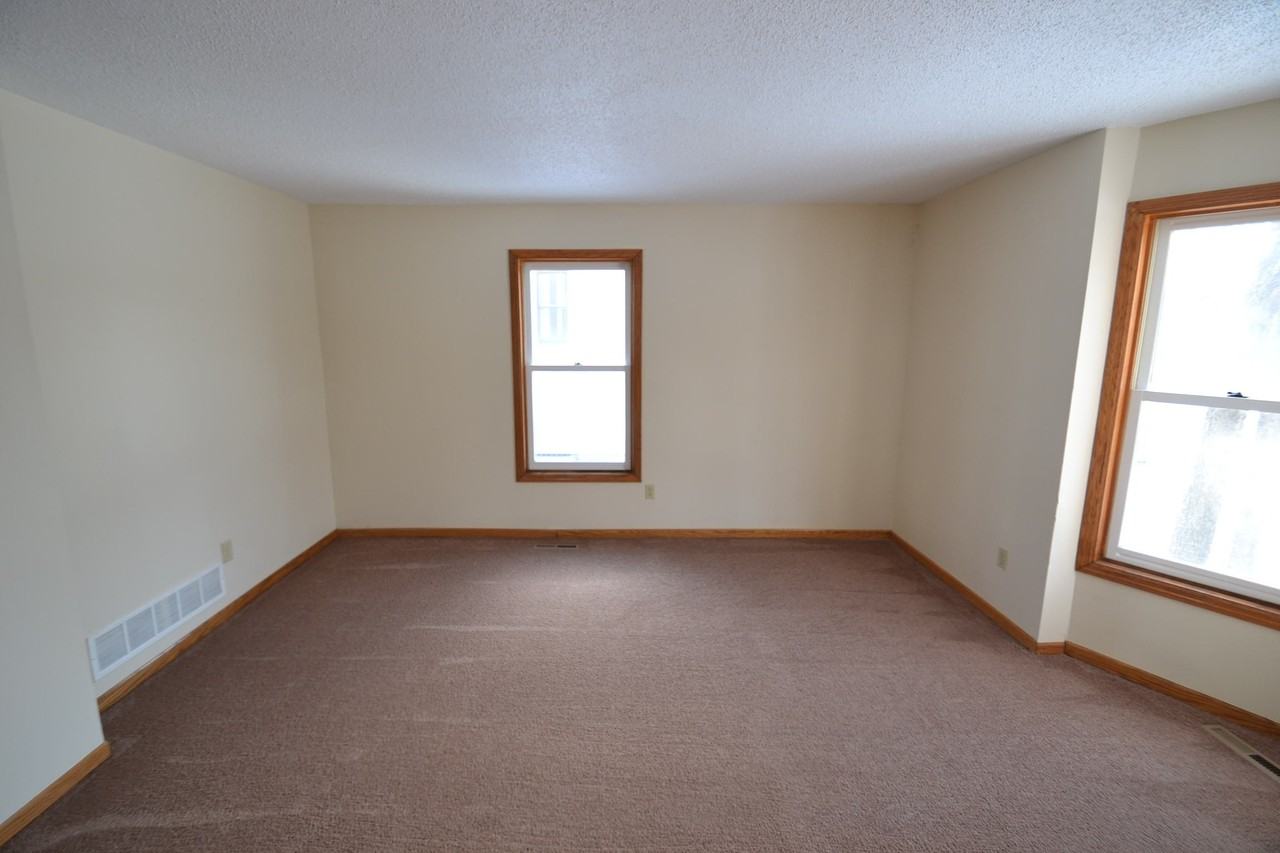 3615 Chicago Ave S - Photo 3 of 4