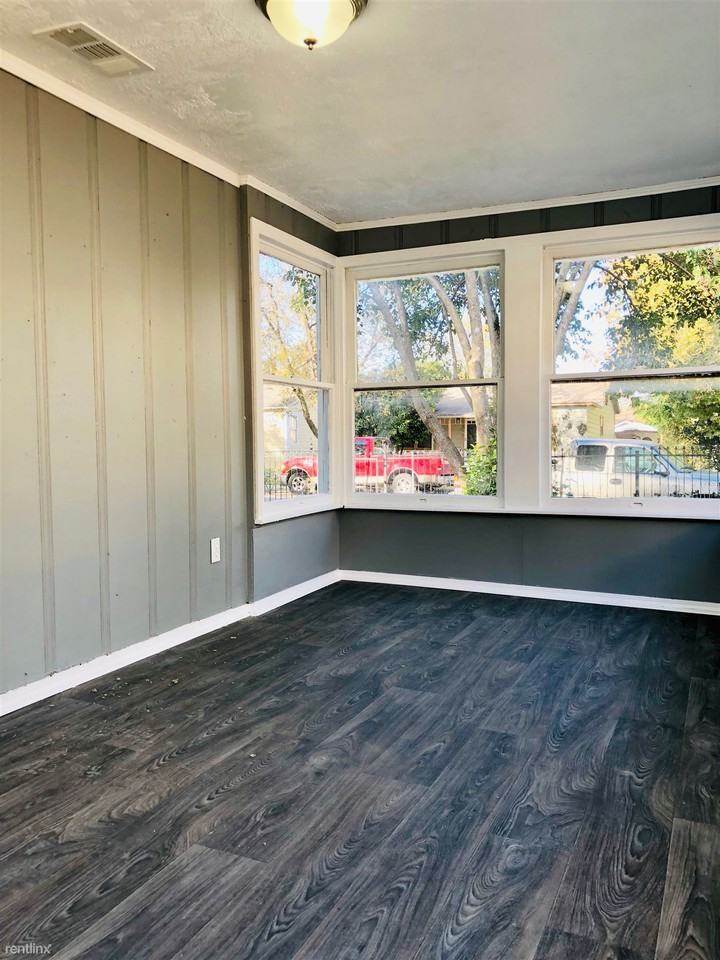 1526 San Angelo - Photo 3 of 15