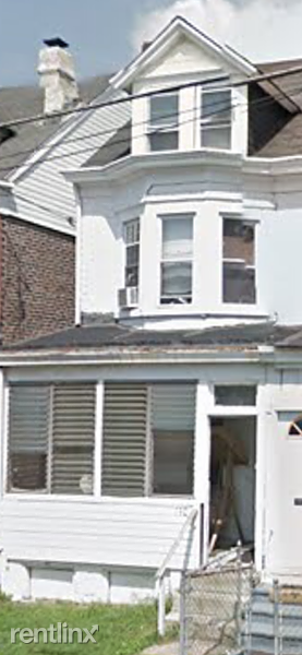 140 S Walter Ave - Photo 2 of 3