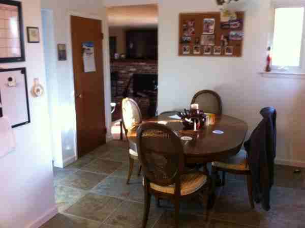 559 Florence Ave - Photo 3 of 14