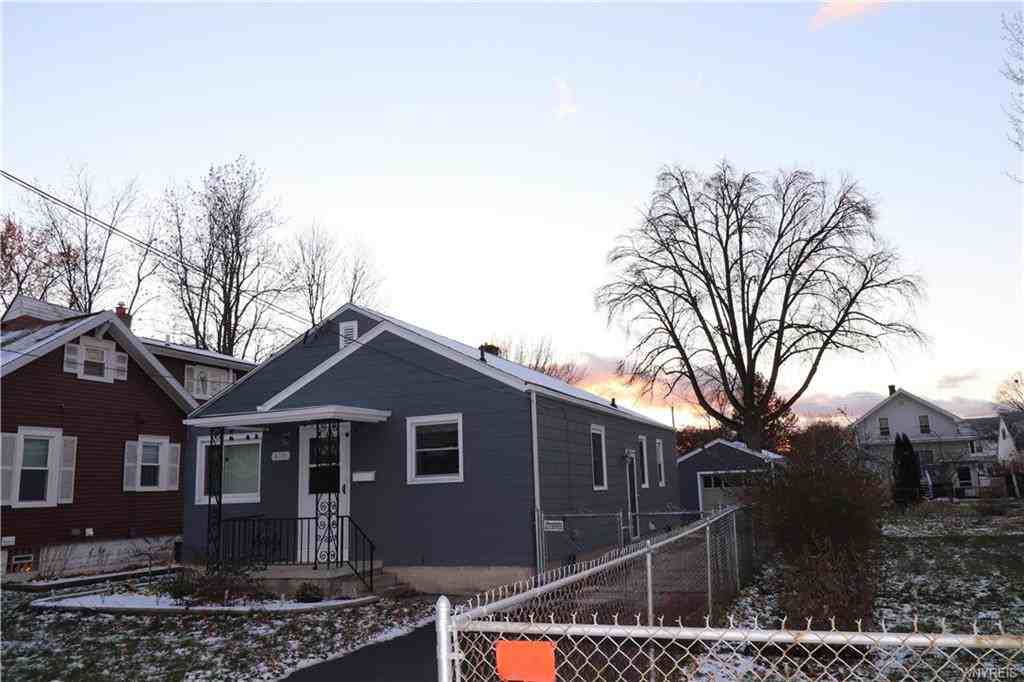 814 92nd St - Photo 2 of 11