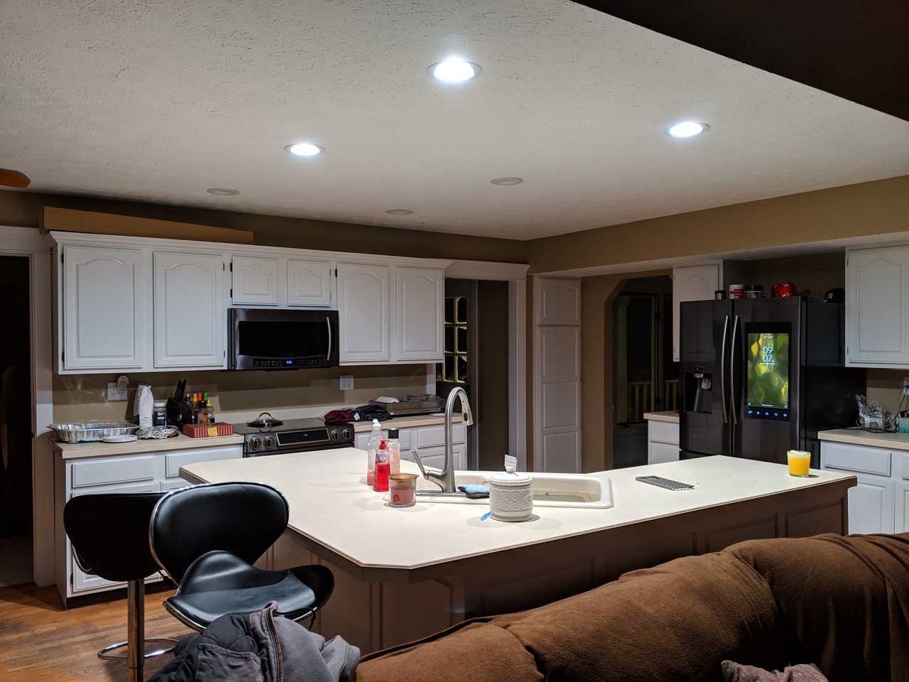 10000 Benton St - Photo 2 of 4