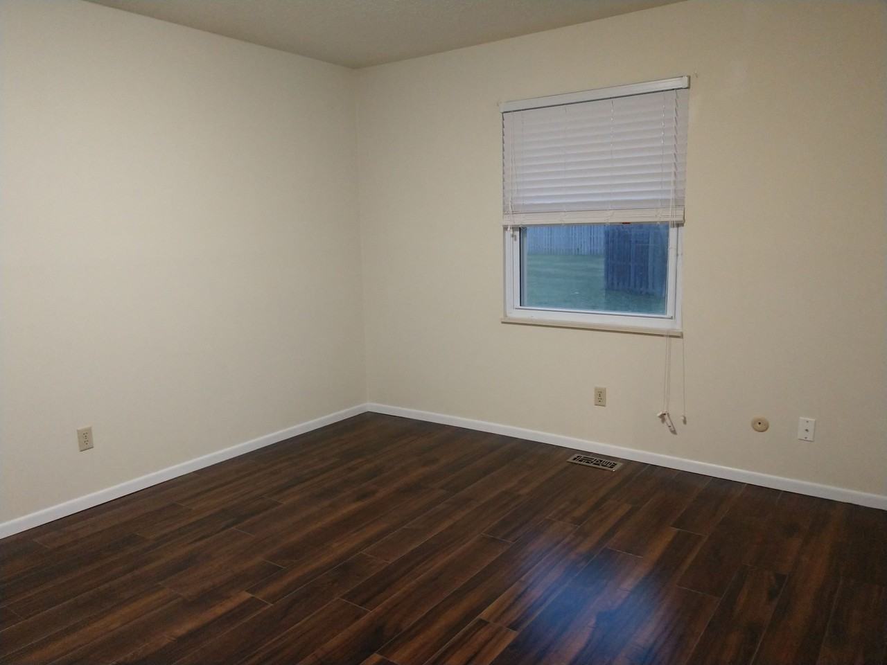 8855 Worthingwoods Pl - Photo 3 of 16