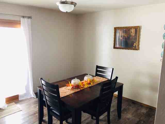 676 E Jefferson St #676 - Photo 2 of 9