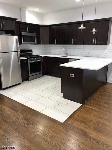 45 Main St #3r - Photo 2 of 15