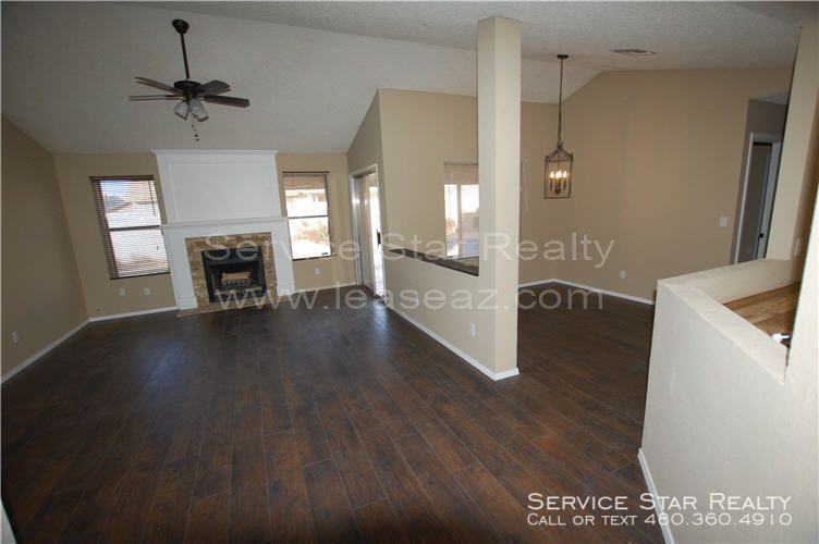 7050 W Brown St - Photo 2 of 12