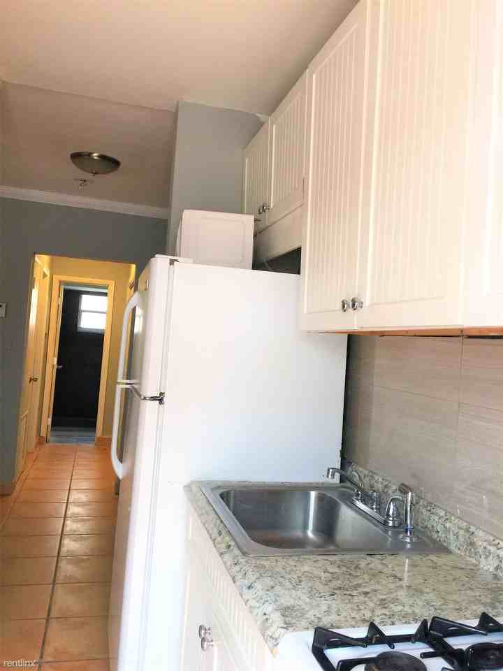 7333 Gary Ave - Photo 2 of 9