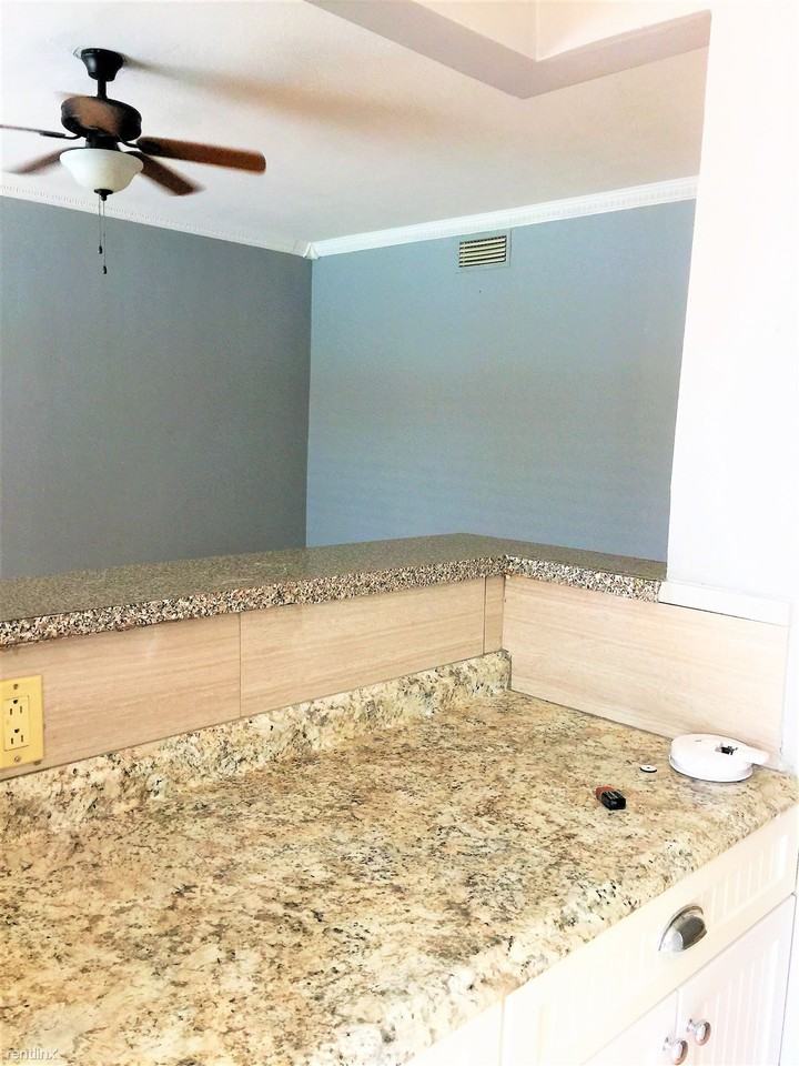 7333 Gary Ave - Photo 3 of 9