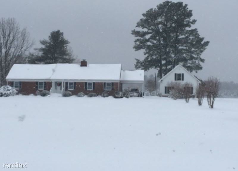 11133 Rolfe Hwy - Photo 2 of 19