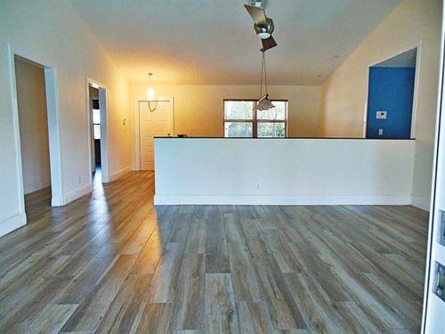 1294 Northwest 111th Way - Photo 2 of 8