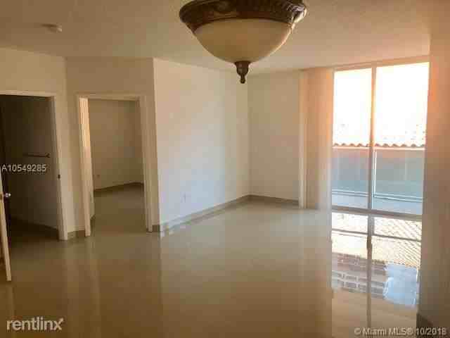 5085 NW 7th St - Photo 3 of 13