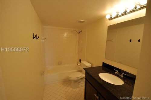 3469 NW 44th St #102 - Photo 2 of 8