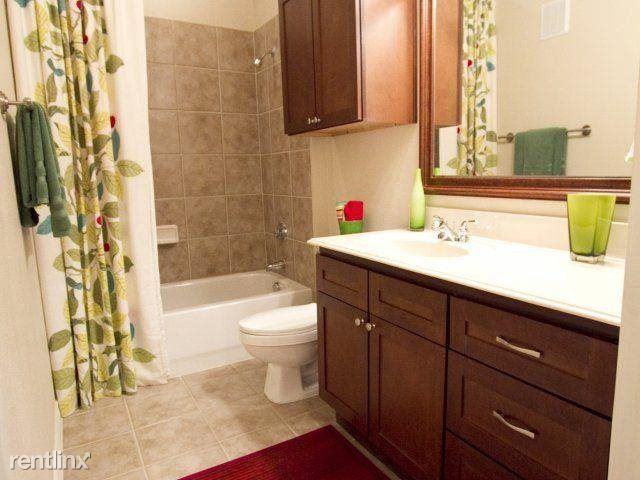 2255 Braeswood Park Dr - Photo 2 of 6