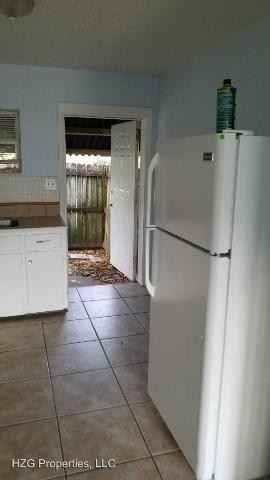 432 N. Dixie Avenue - Photo 3 of 8