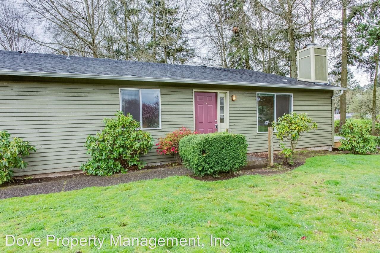 4922 Plomondon St - Photo 2 of 21