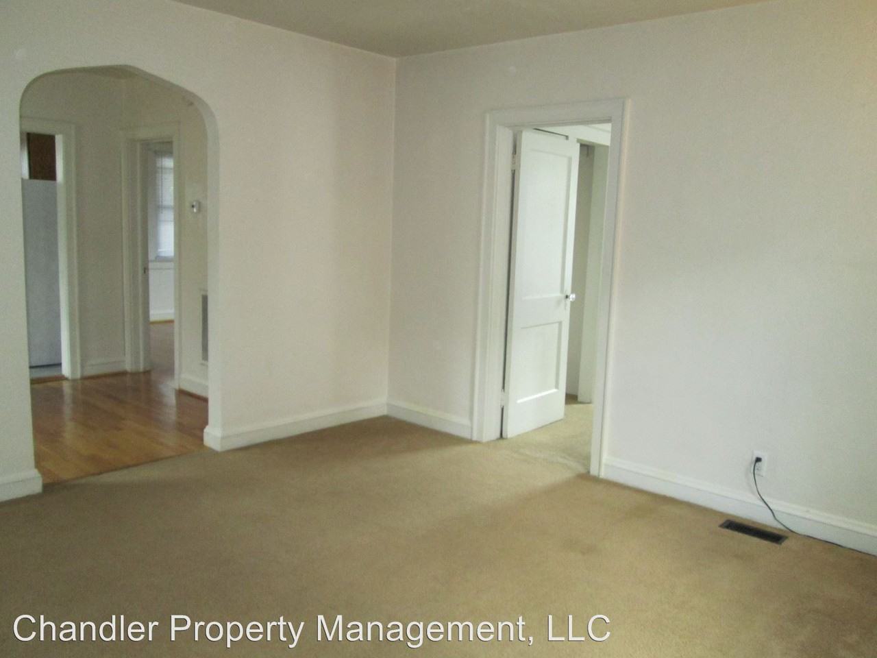 4832 Hampshire Ave - Photo 3 of 13