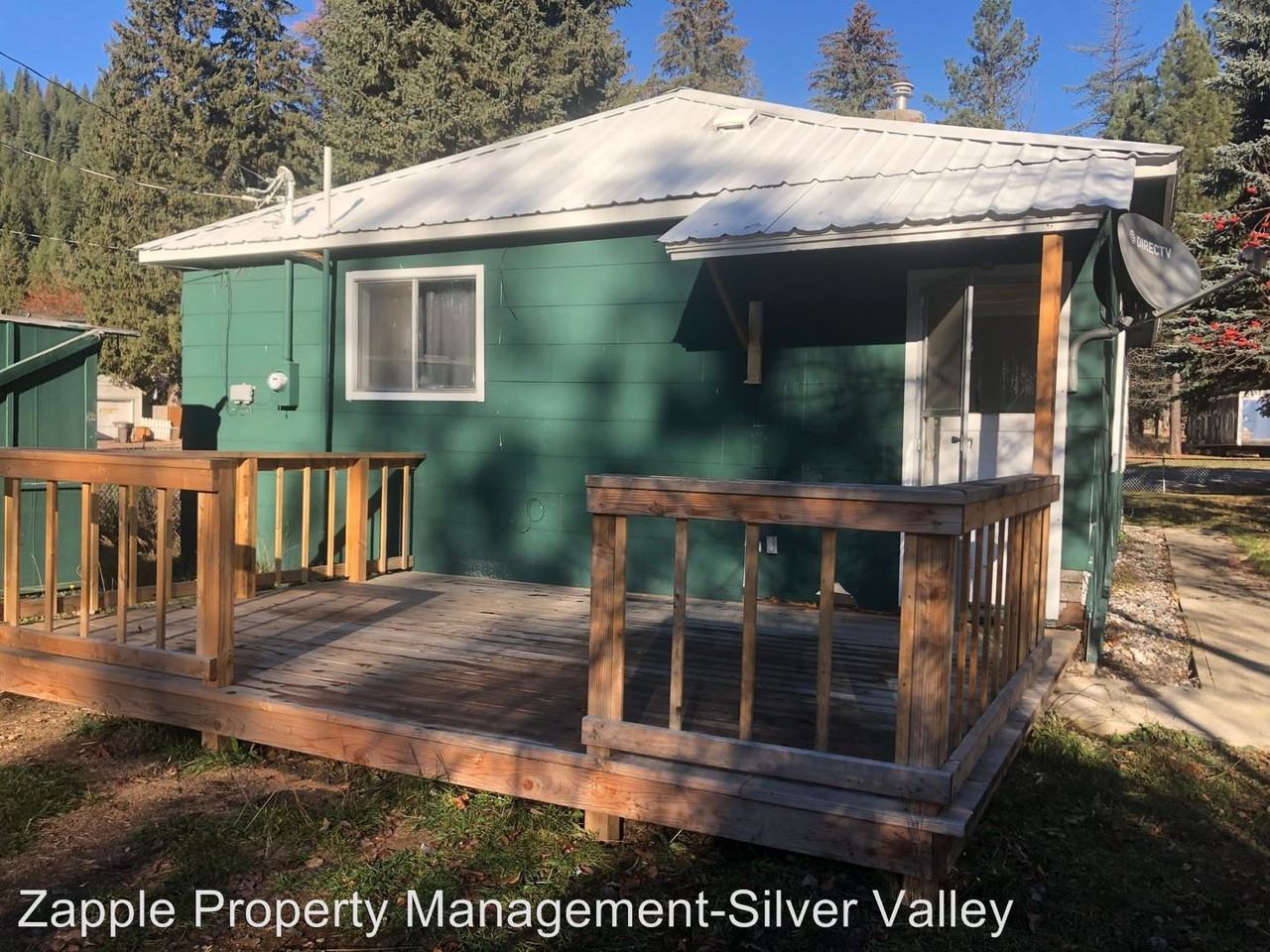 209 1st St - Photo 2 of 2