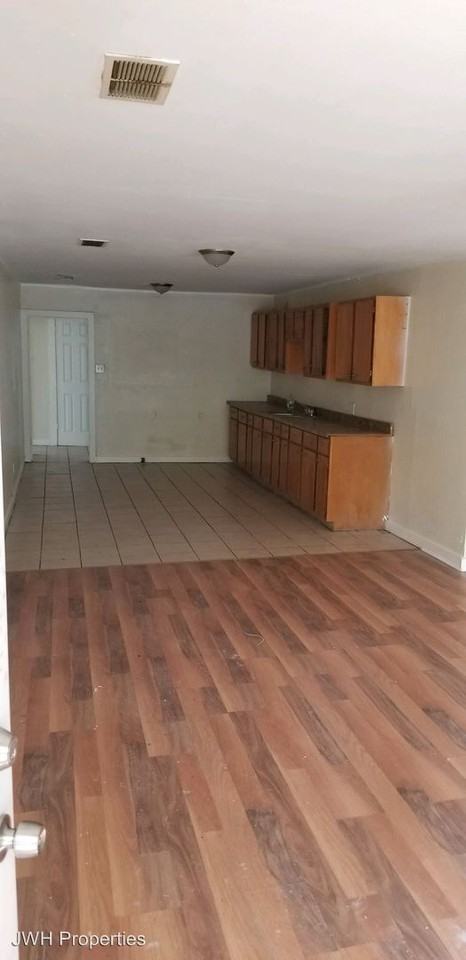 1701 Midway Ave - Photo 2 of 2