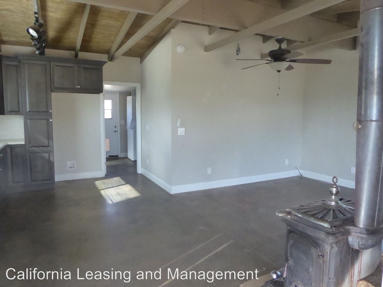 33515 Agua Dulce Canyon Rd - Photo 2 of 3