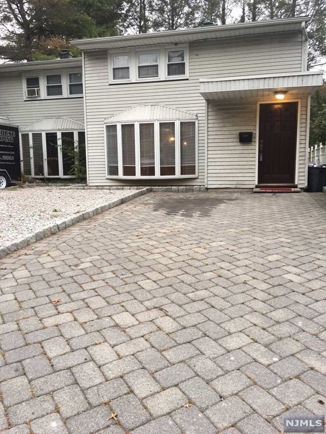 8 MacBeth Ct - Photo 2 of 6