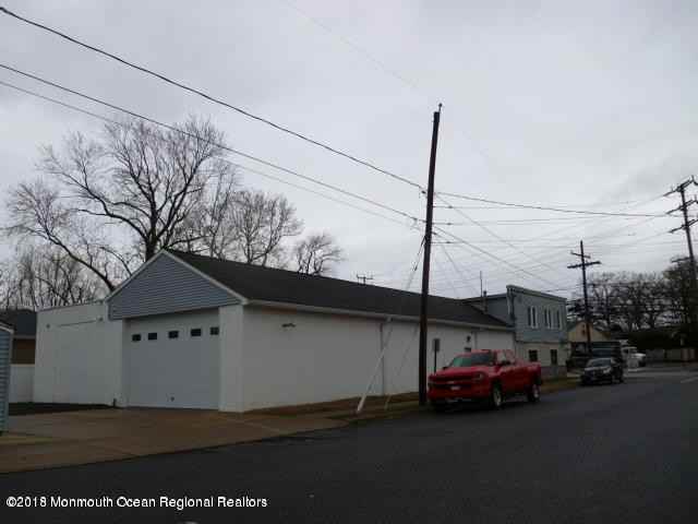 168 W Sylvania Ave - Photo 3 of 7