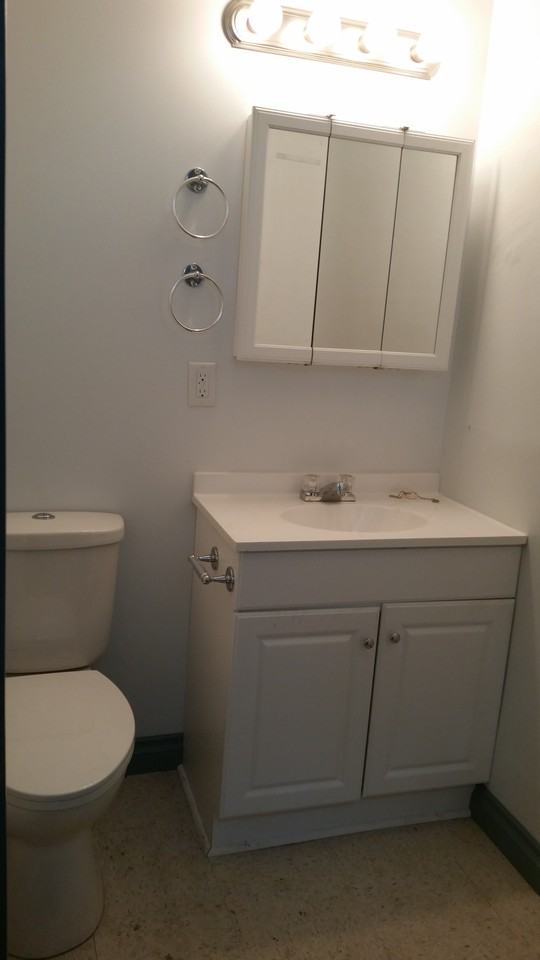 260 Laura Street - Photo 3 of 11