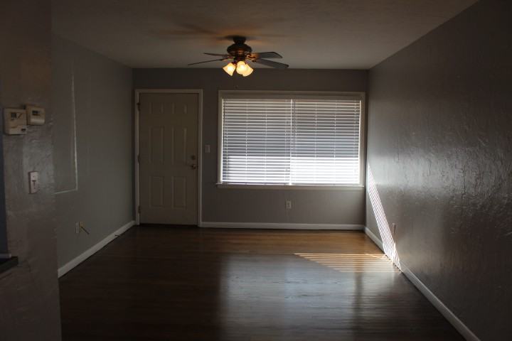 5229 Northwest 47th Street - Photo 2 of 13