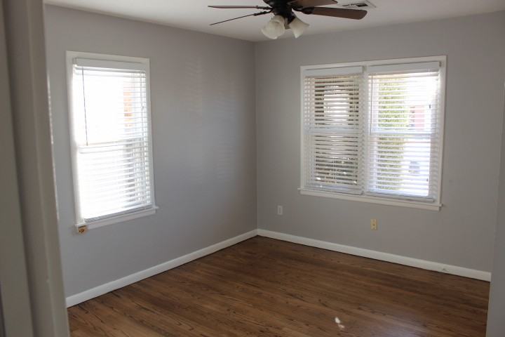 5229 Northwest 47th Street - Photo 5 of 13