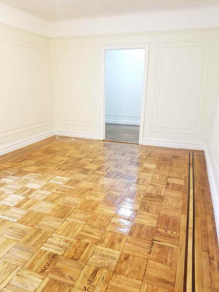 2157 Holland Avenue - Photo 3 of 6