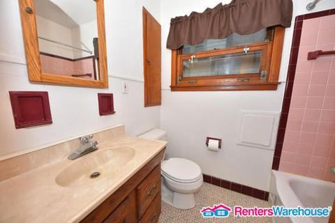 4701 N 19th St - Photo 2 of 6