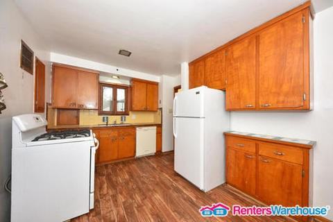 4701 N 19th St - Photo 3 of 6